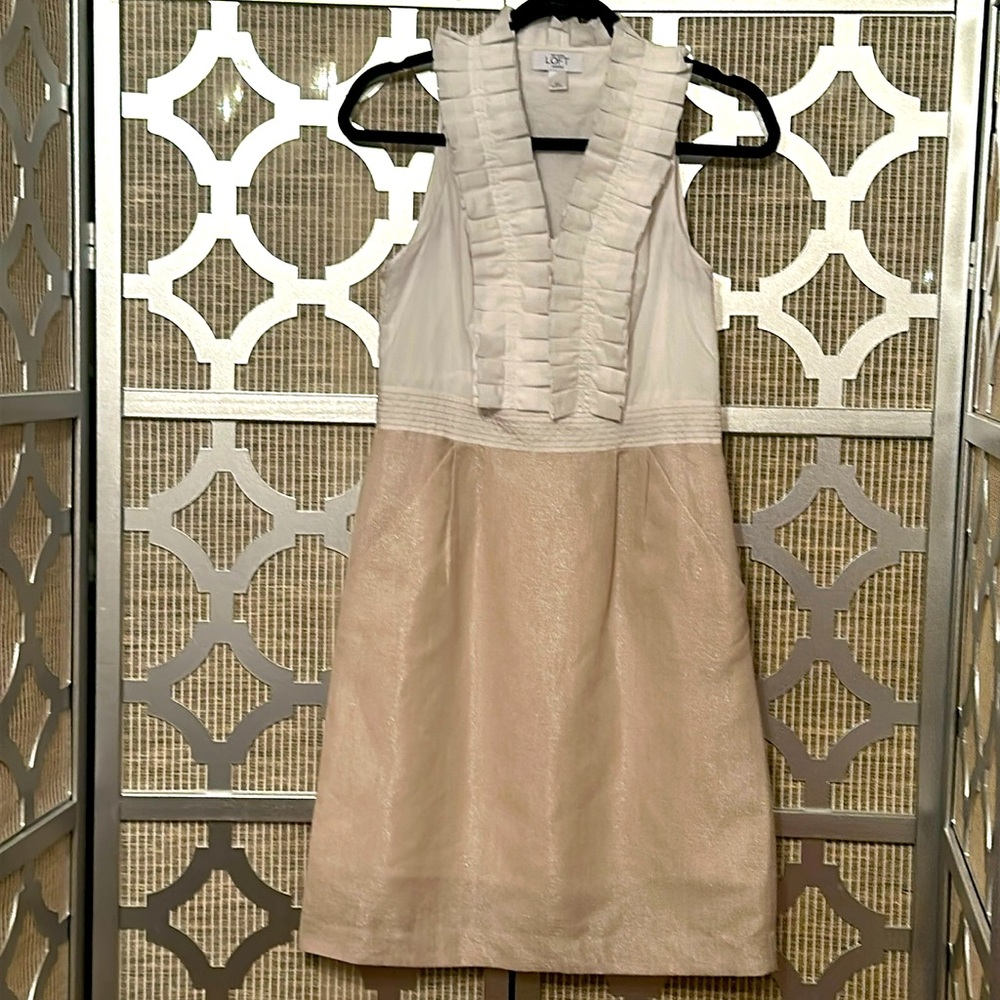 Loft women’s white and tan dress size 4p